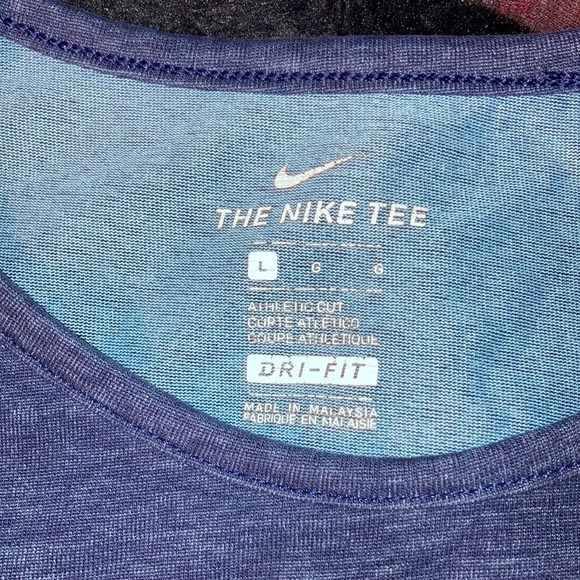 Basic Nike tank ☺️ - Picture 3 of 3